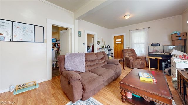 809 28th Street, Vienna, WV 26105
