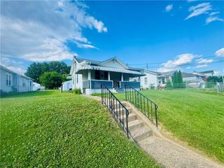 809 28th Street, Vienna, WV 26105