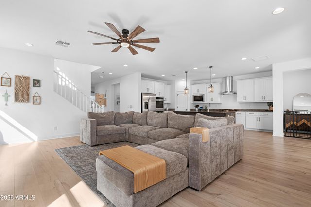 16941 W JENAN Road, Surprise, AZ 85388