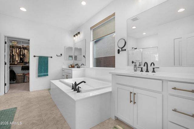 16941 W JENAN Road, Surprise, AZ 85388