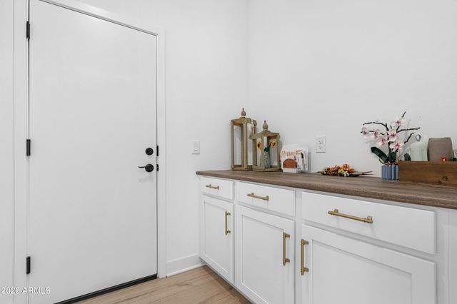 16941 W JENAN Road, Surprise, AZ 85388