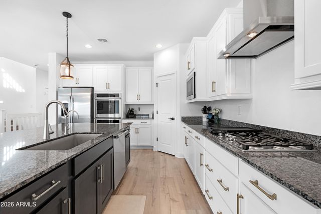 16941 W JENAN Road, Surprise, AZ 85388