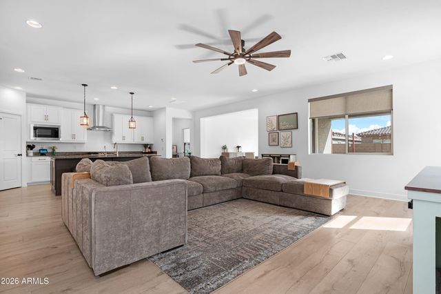 16941 W JENAN Road, Surprise, AZ 85388