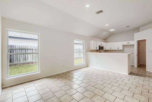 119 Stephen LN, Georgetown, TX 78626