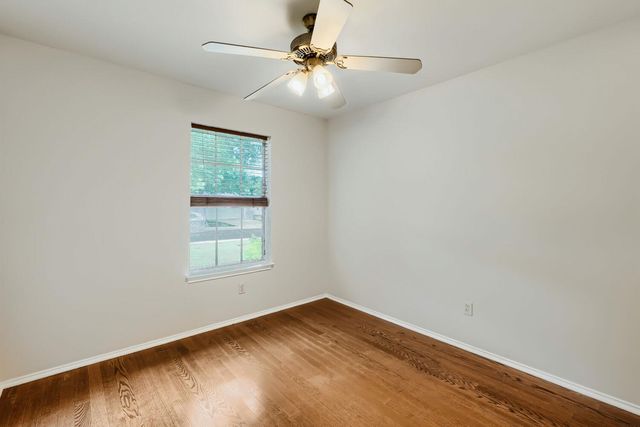 119 Stephen LN, Georgetown, TX 78626