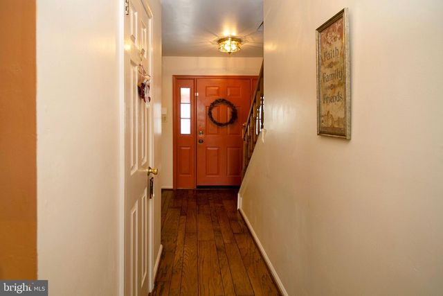 18 ABERDEEN DR, Sicklerville, NJ 08081