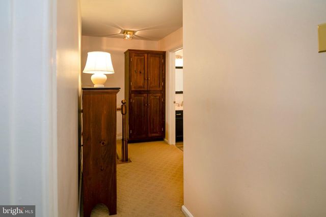 18 ABERDEEN DR, Sicklerville, NJ 08081