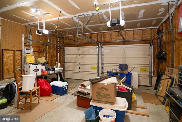 18 ABERDEEN DR, Sicklerville, NJ 08081