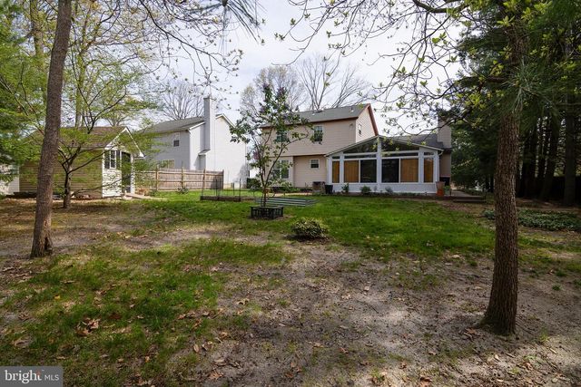 18 ABERDEEN DR, Sicklerville, NJ 08081