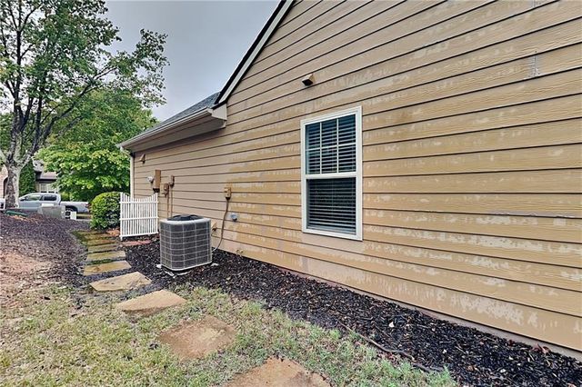 422 Arrowhead Trail, Canton, GA 30114