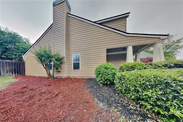 422 Arrowhead Trail, Canton, GA 30114