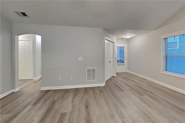 422 Arrowhead Trail, Canton, GA 30114