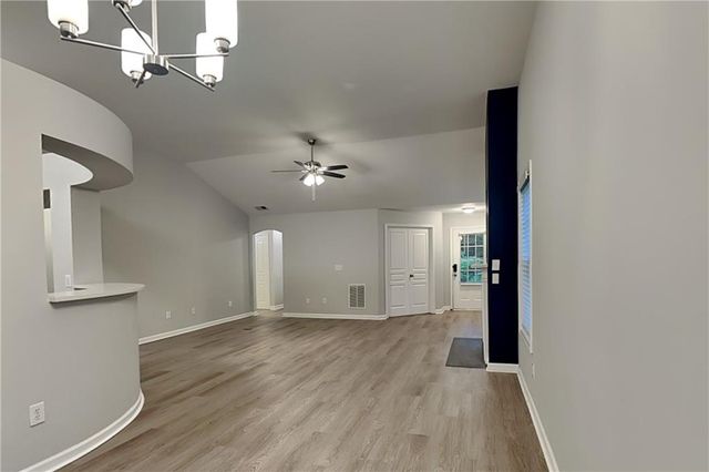 422 Arrowhead Trail, Canton, GA 30114