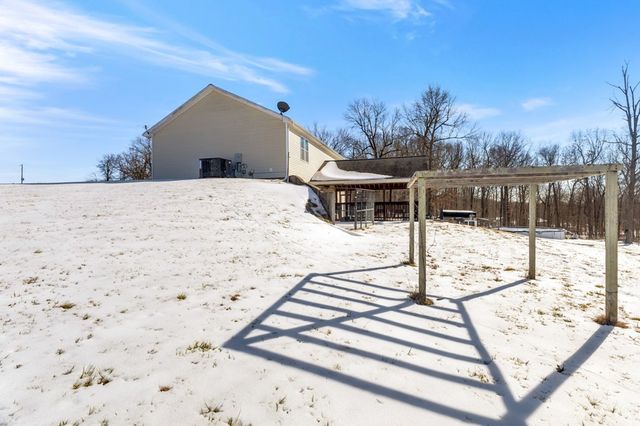 2307 Dogwood Kelly Rd, Hopkinsville, KY 42240