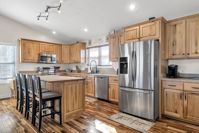 2307 Dogwood Kelly Rd, Hopkinsville, KY 42240