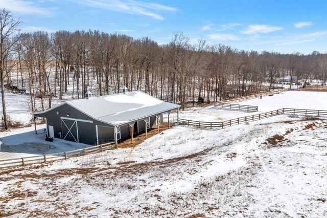 2307 Dogwood Kelly Rd, Hopkinsville, KY 42240