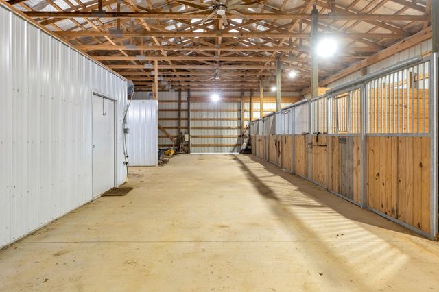 2307 Dogwood Kelly Rd, Hopkinsville, KY 42240