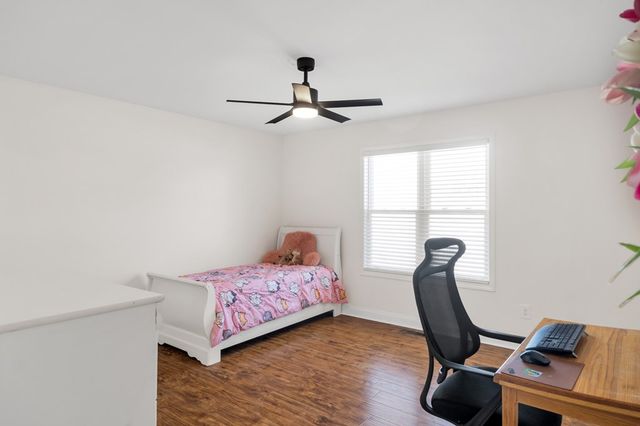 2307 Dogwood Kelly Rd, Hopkinsville, KY 42240