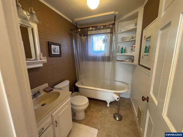 2161 Winter St SE, Salem, OR 97302