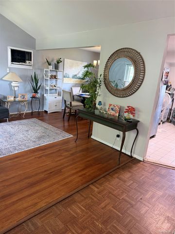 172 N Walnut Street, Massapequa, NY 11758