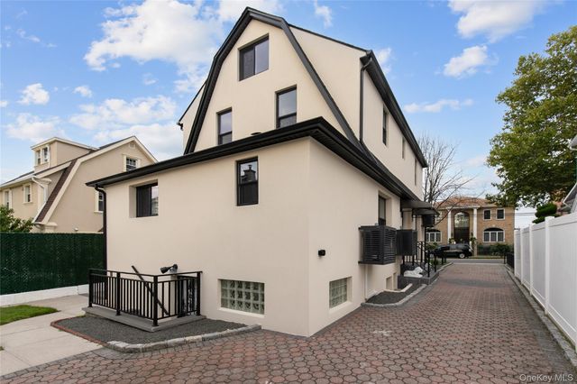 310 150th Street, Whitestone, NY 11357