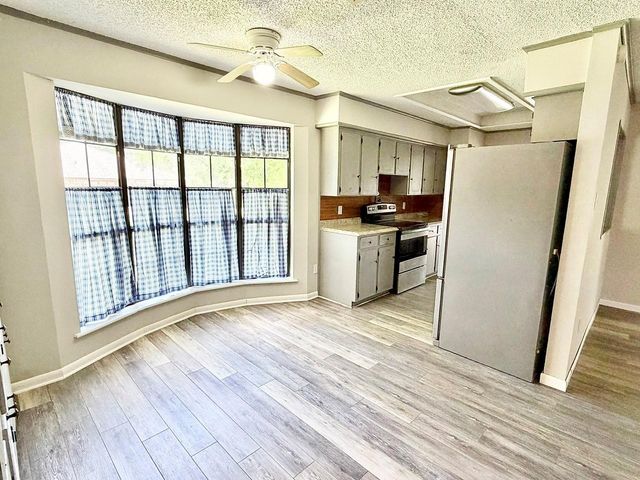 307 Trailwood Drive, Crockett, TX 75835
