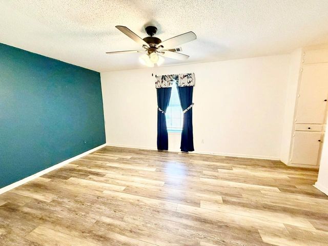 307 Trailwood Drive, Crockett, TX 75835