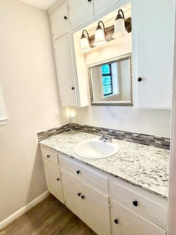 307 Trailwood Drive, Crockett, TX 75835