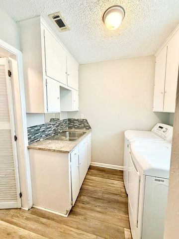 307 Trailwood Drive, Crockett, TX 75835
