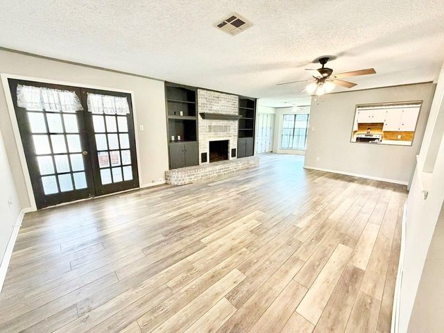 307 Trailwood Drive, Crockett, TX 75835