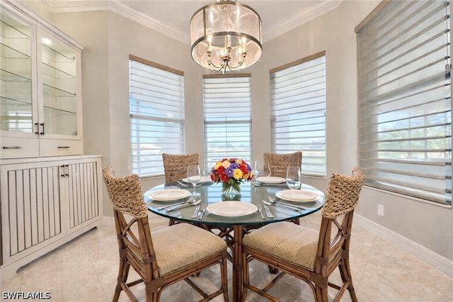 2915 Cinnamon Bay CIR, Naples, FL 34119