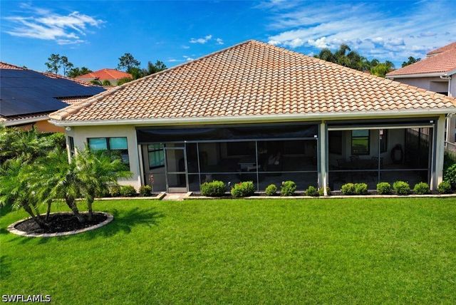 2915 Cinnamon Bay CIR, Naples, FL 34119