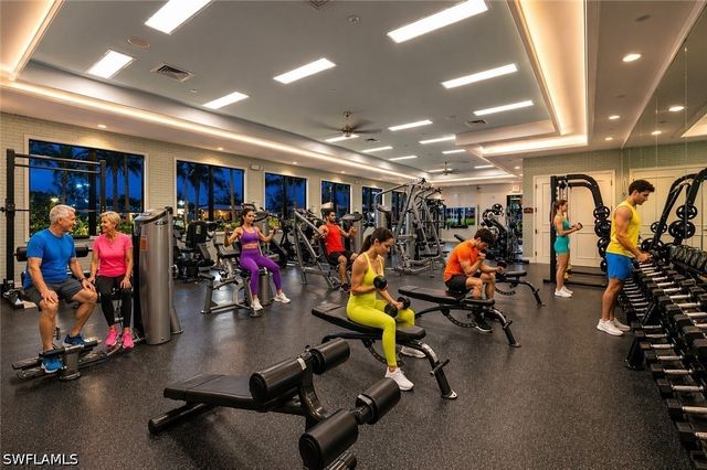 2915 Cinnamon Bay CIR, Naples, FL 34119