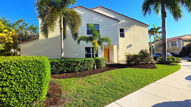 4820 NW 16th Terrace, Boca Raton, FL 33431