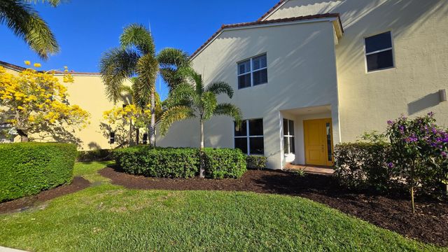 4820 NW 16th Terrace, Boca Raton, FL 33431