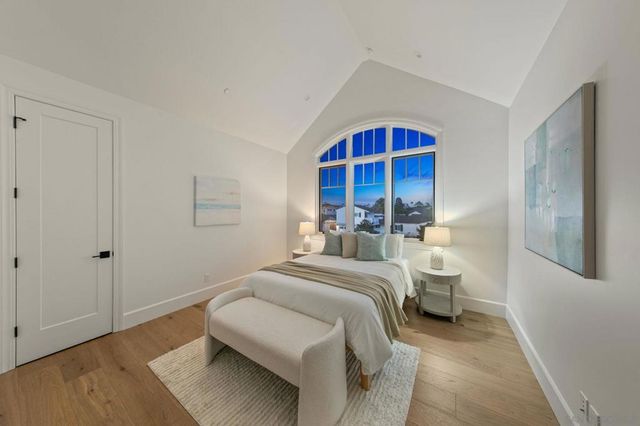 910 Balboa, Coronado, CA 92118