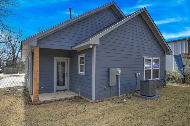 105 E Morton Street, Denison, TX 75021