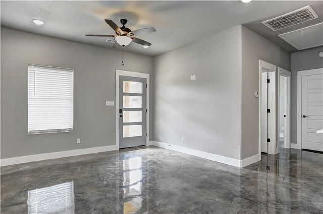 105 E Morton Street, Denison, TX 75021