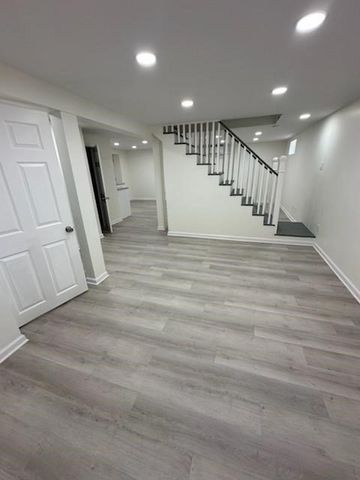 23 Cheney St, Needham, MA 02494