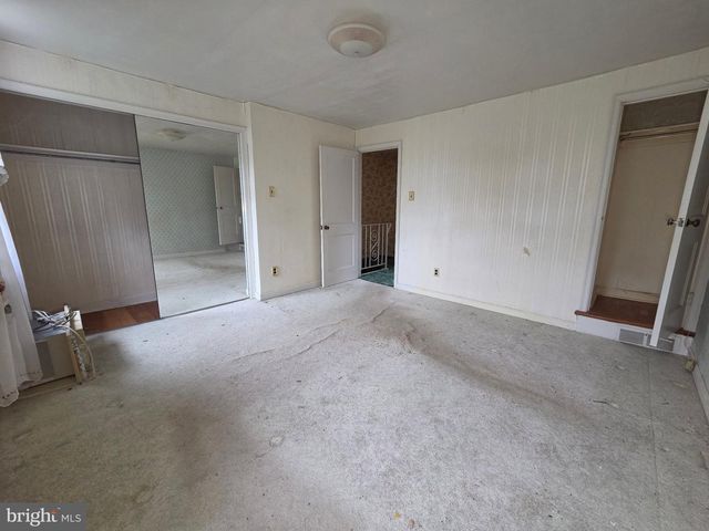 5929 N WATER ST, Philadelphia, PA 19120
