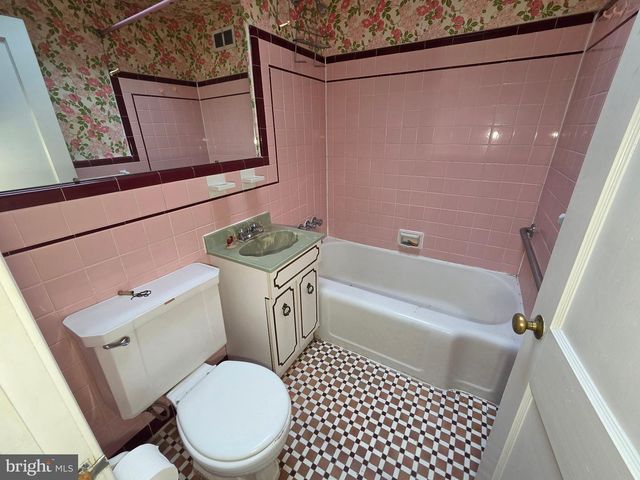 5929 N WATER ST, Philadelphia, PA 19120