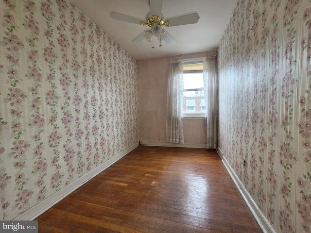 5929 N WATER ST, Philadelphia, PA 19120