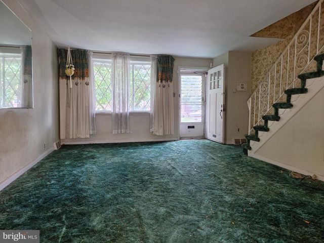5929 N WATER ST, Philadelphia, PA 19120