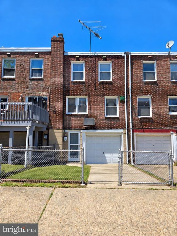 5929 N WATER ST, Philadelphia, PA 19120 — photo 2