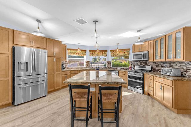 74554 Stage Line Drive, Thousand Palms, CA 92276
