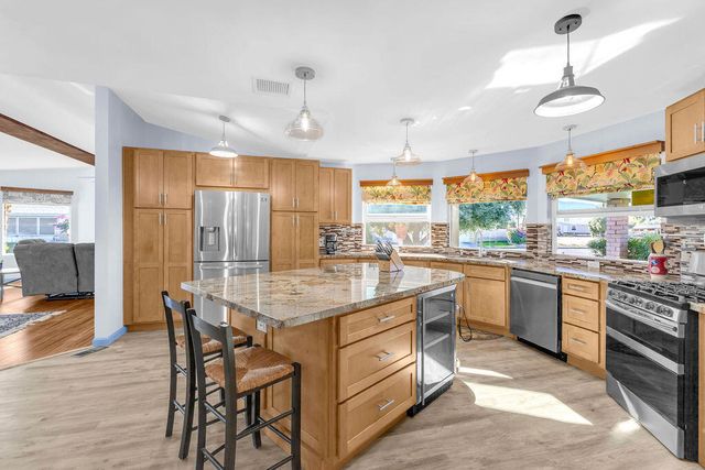 74554 Stage Line Drive, Thousand Palms, CA 92276