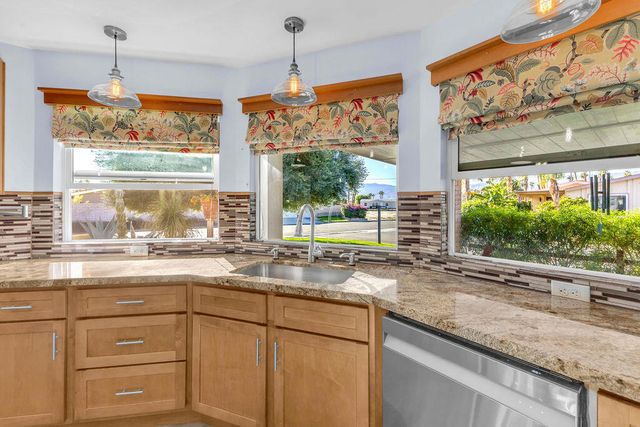 74554 Stage Line Drive, Thousand Palms, CA 92276