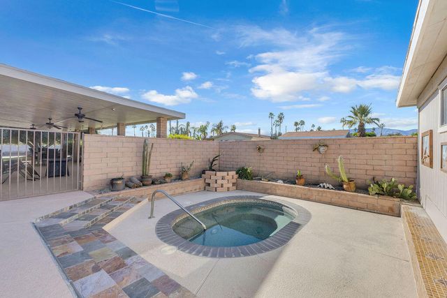 74554 Stage Line Drive, Thousand Palms, CA 92276