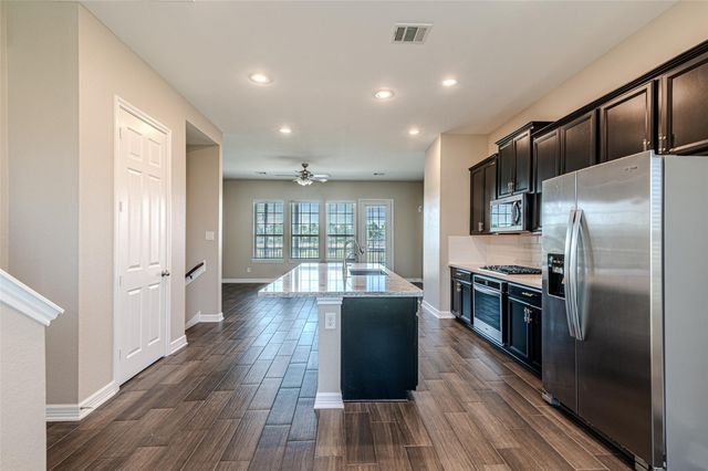 18309 Crystal Knoll Drive, Cypress, TX 77433