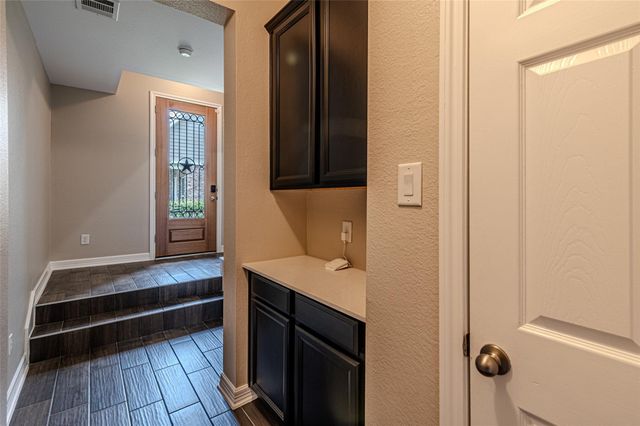 18309 Crystal Knoll Drive, Cypress, TX 77433